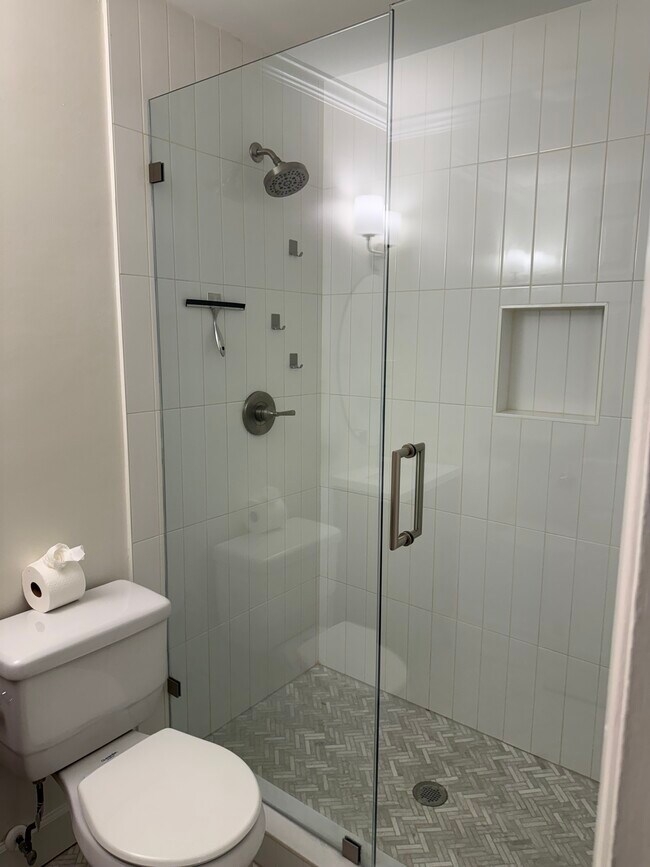 Foto del edificio - 1507 Harbour Oaks Rd