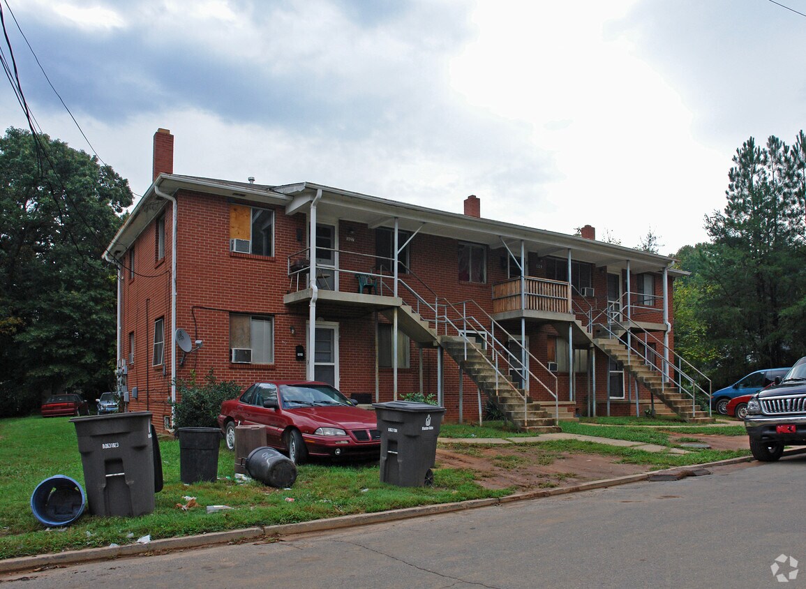Building Photo - 1321 Cunningham Ave