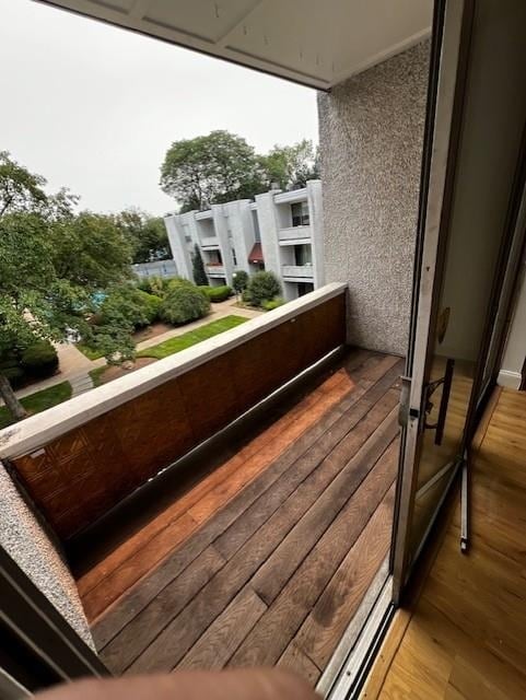 Foto del edificio - 448 River Rd