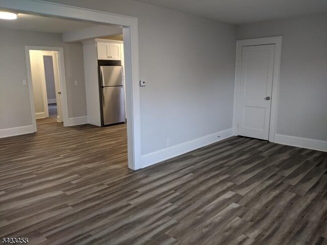 Building Photo - 52 Thomas St