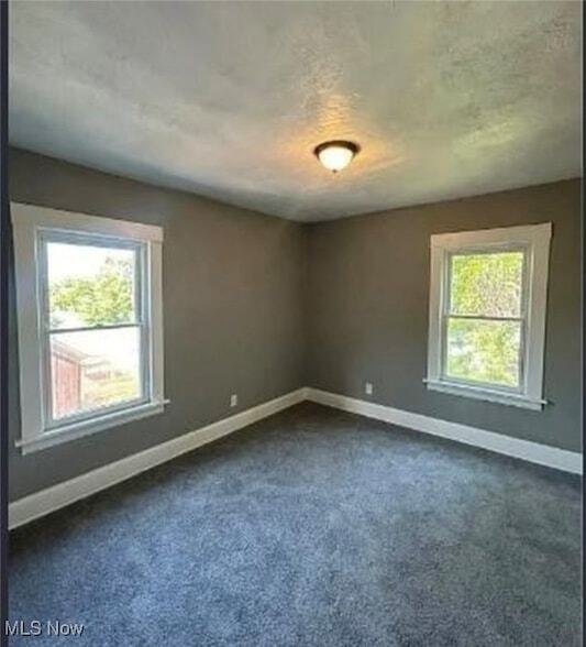 Foto del edificio - 3279 W 86th St