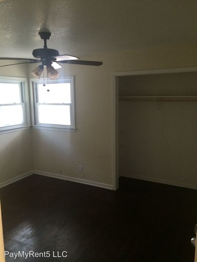Building Photo - 3 br, 1 bath House - 6850 N 40th Place