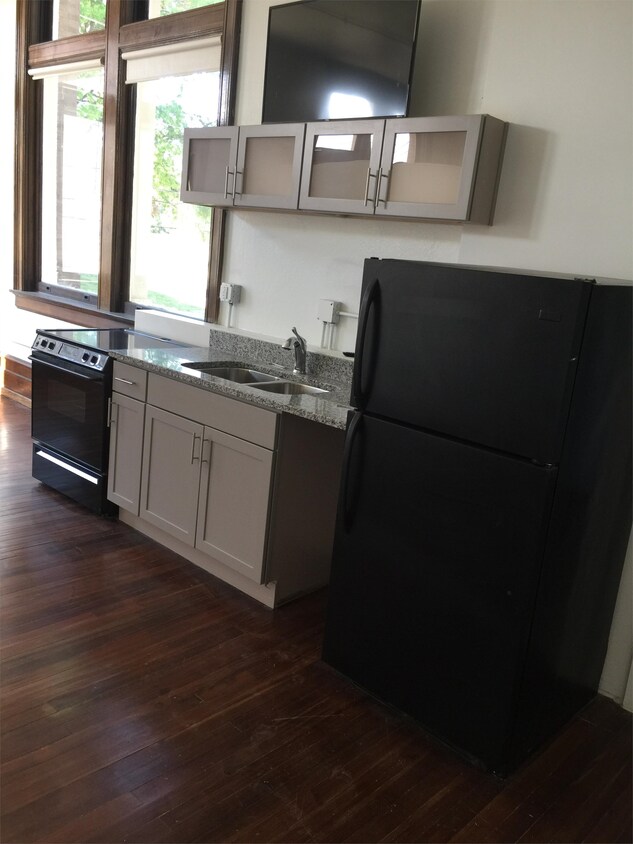 Foto principal - 601 S 5th St