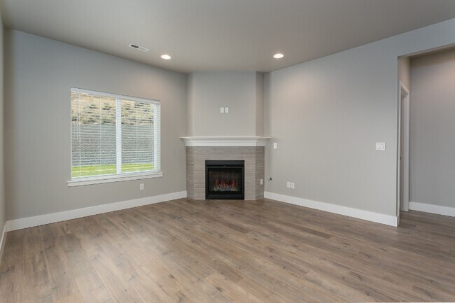 Foto del edificio - 1094 Chinook Dr