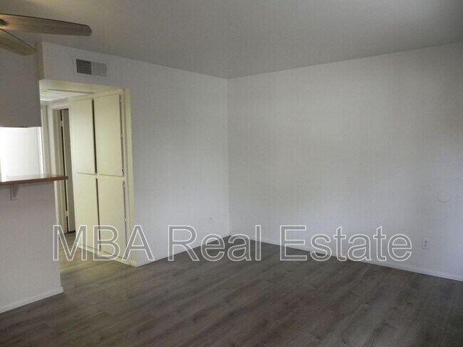 Foto del edificio - 610 S Granite St