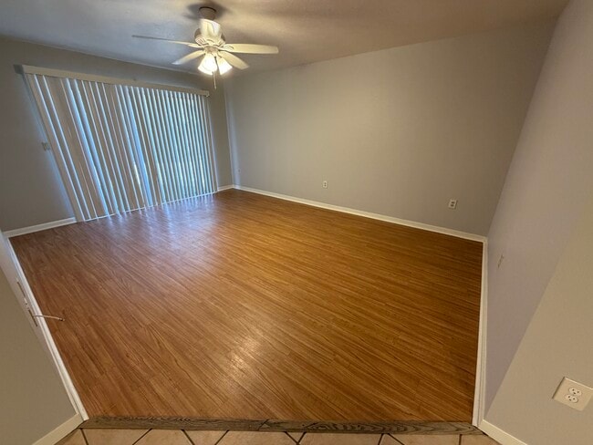 Living Room - 818 Placid Lakes Blvd