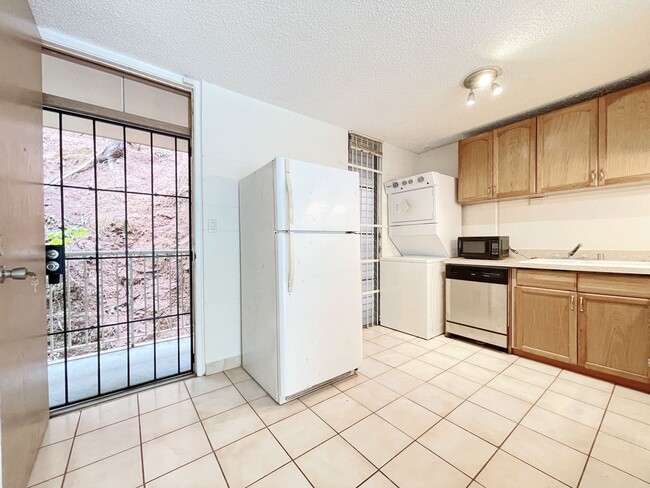 Building Photo - Pet Friendly Mililani Condo with 1 Parking!