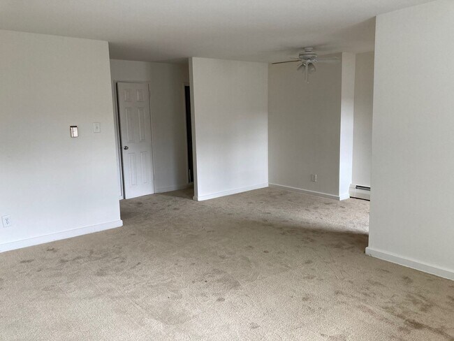 Foto del interior - Suburban Square Apartments