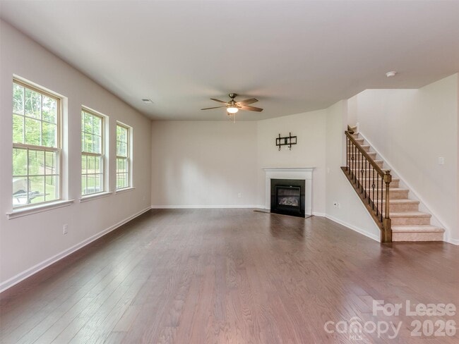 Foto del edificio - 2118 Killian Creek Dr