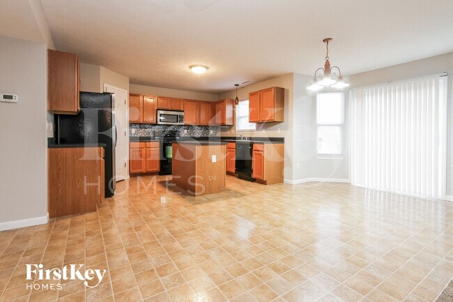 Building Photo - 7651 Lara Lee Dr