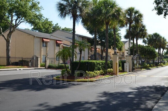 Building Photo - 4117 S Semoran Blvd