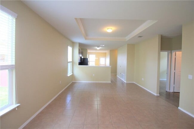 Building Photo - 5704 Knoll Pines Pass