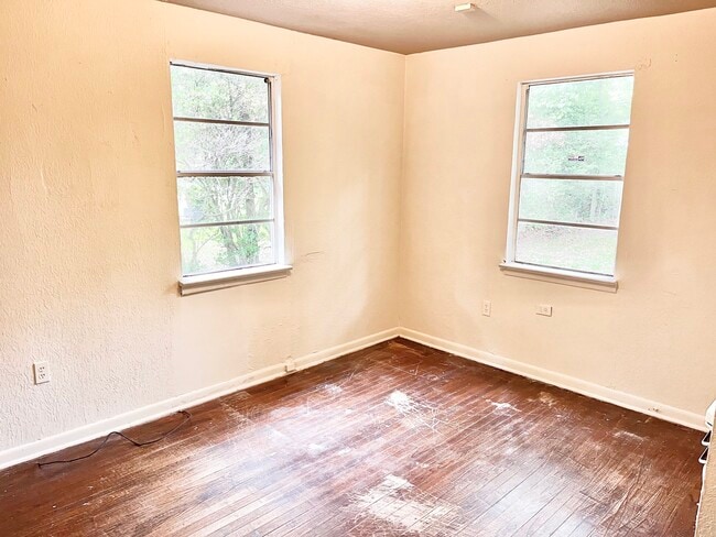 Building Photo - 5157 Ritterman Ave