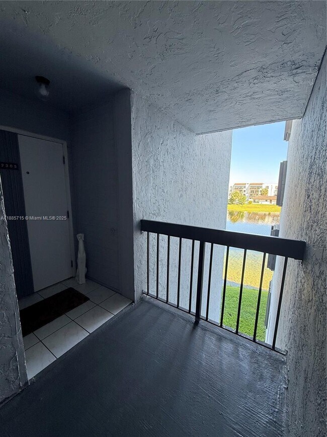 Foto del edificio - 12219 SW 14th Ln