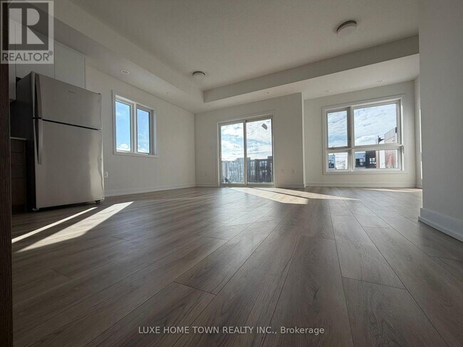 Photo du bâtiment - 25 Palace St