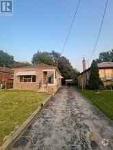 Building Photo - 65 Miramar Crescent