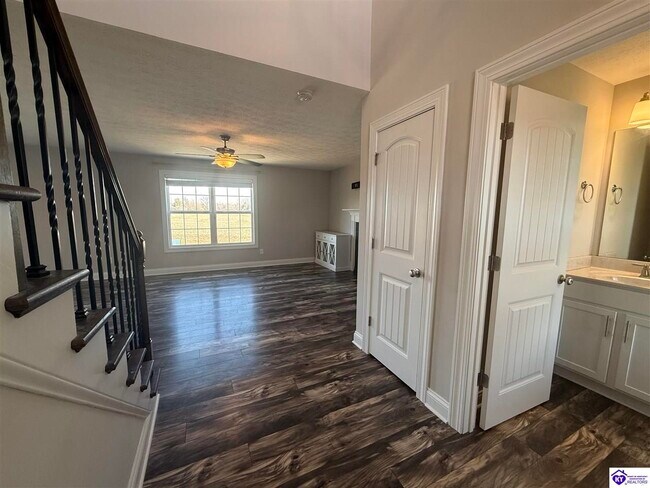 Foto del edificio - 112 McClendon Hills Ln