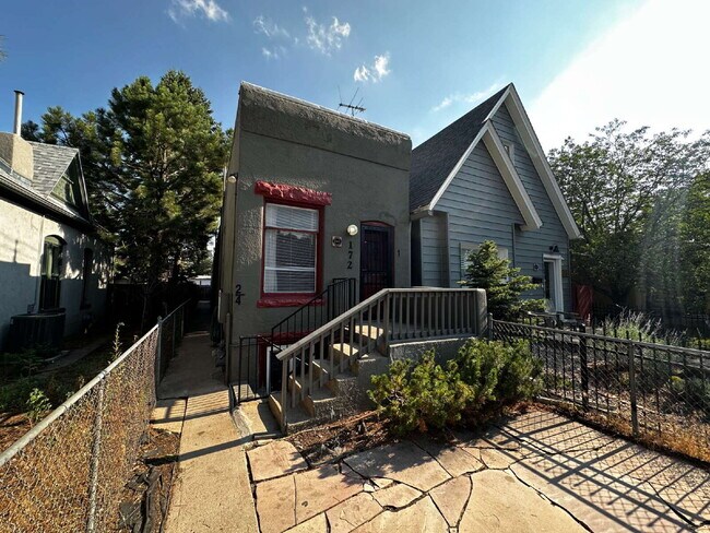 Building Photo - 172 W Maple Ave