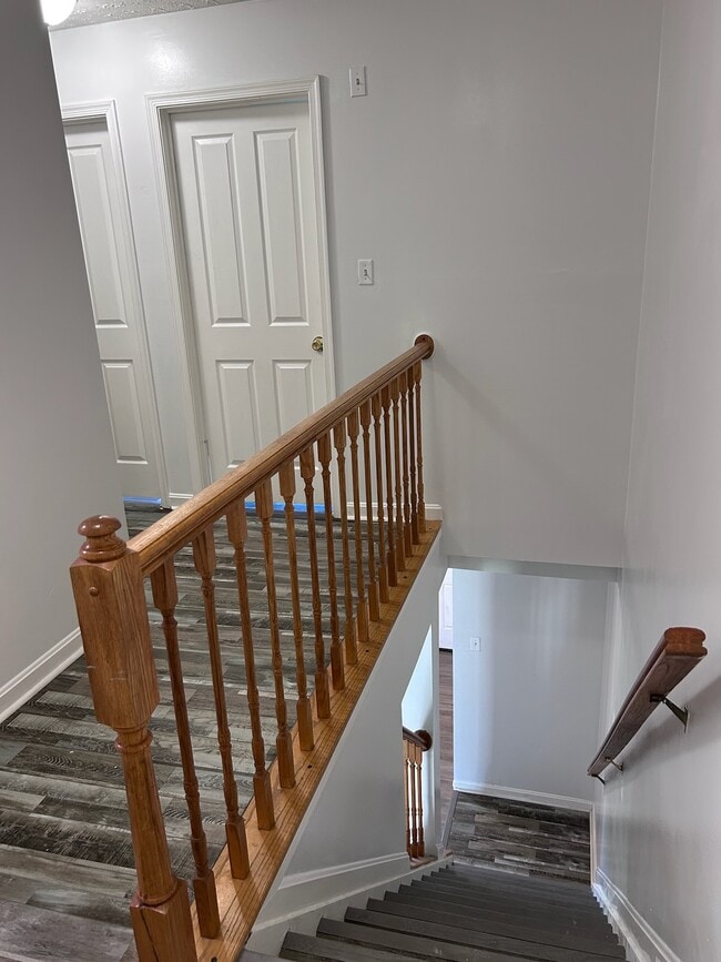 Hallway - 620 Kittendale Cir