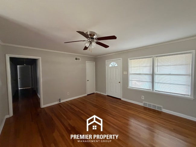 Photo - 3BR/2BA Memphis Rental with Hardwood Floors & Tile Galley Kitchen House