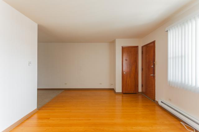 Foto del edificio - 1 bedroom in Chicago IL 60638