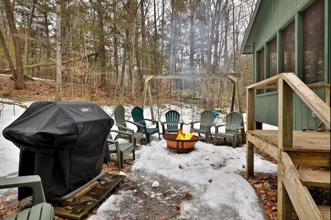 Foto del edificio - 4155 Lake Shore Dr