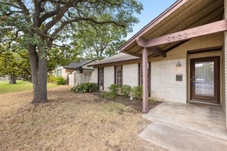 Building Photo - 9502 Gambels Quail Dr