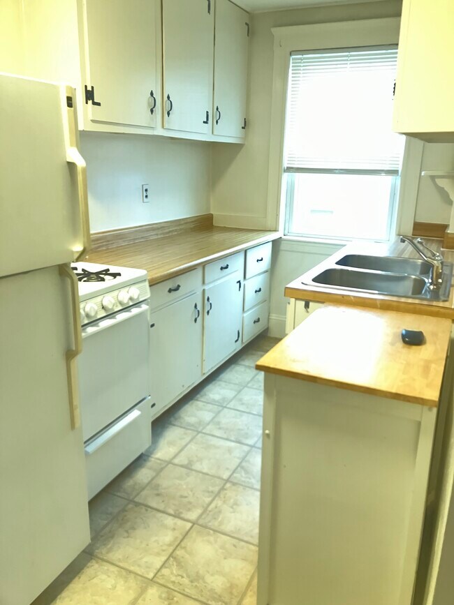 Foto del edificio - 37 Endicott St