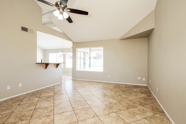 Building Photo - 20631 N 22nd Ave