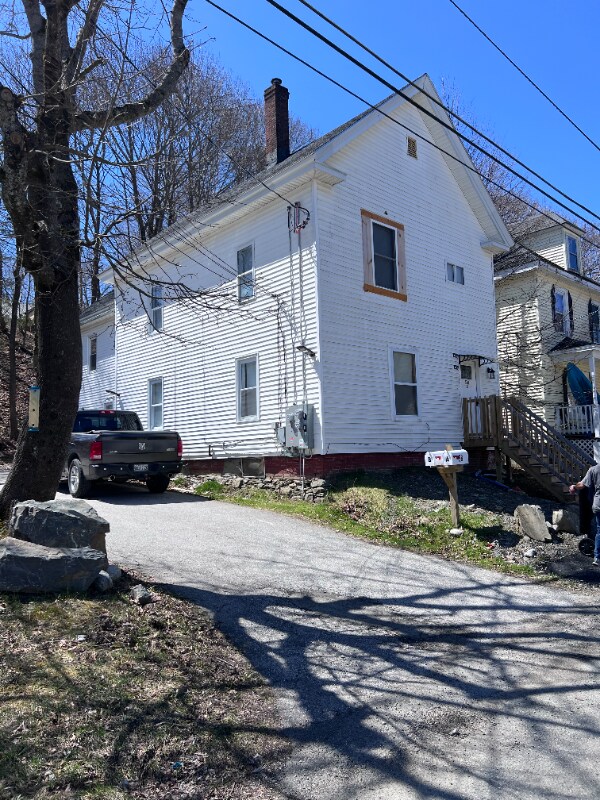 Primary Photo - 58 Walter St