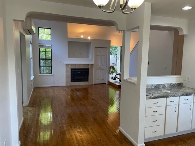 Building Photo - 3120 Spinnaker Dr