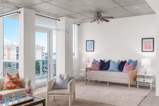 Foto del edificio - 1617 N Flagler Dr