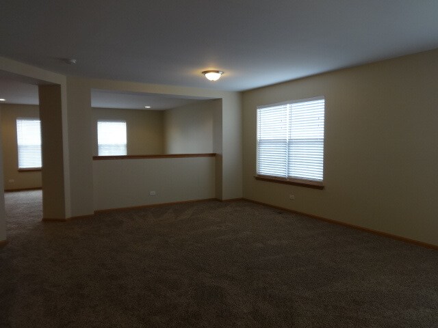 Foto del edificio - 24305 Cedar Creek Lane