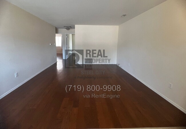 Building Photo - 2914 Acero Ave
