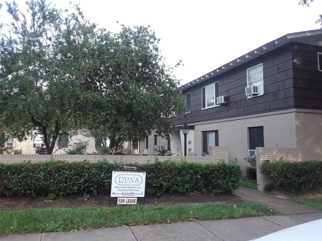 Primary Photo - 1316 Heights Blvd