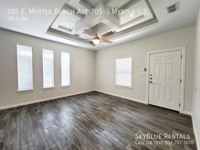 Foto del edificio - 705 E Myrtle Beach Ave