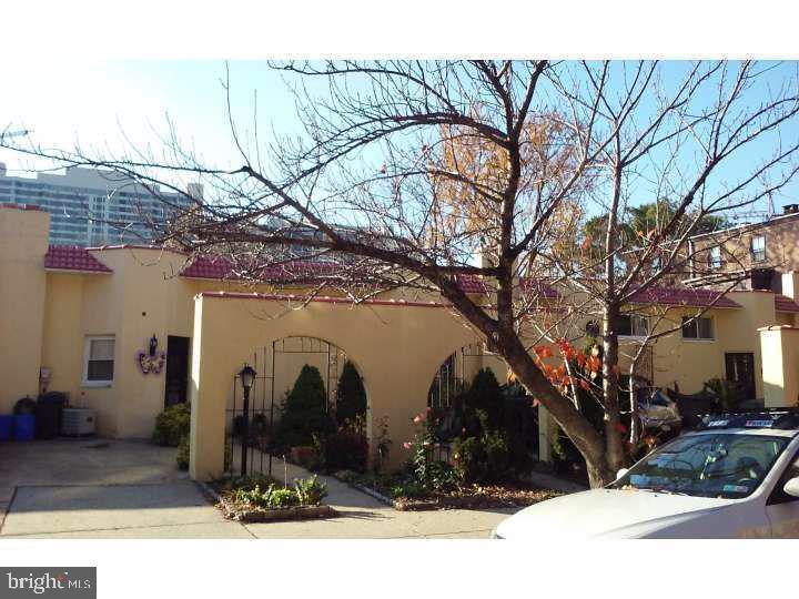 Foto principal - 2010 Green St