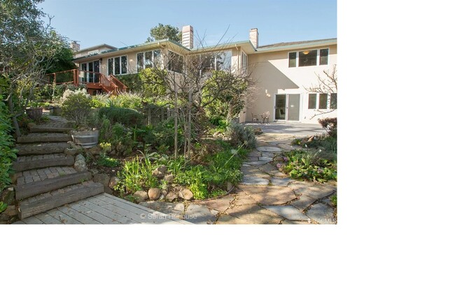Building Photo - 12 Kenmar Way