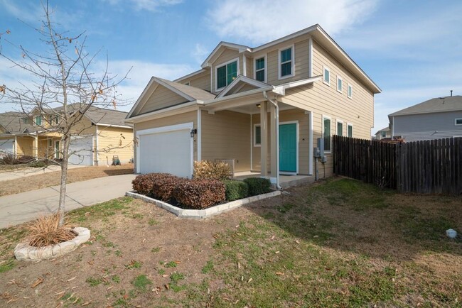 Building Photo - 156 Triumph Rd