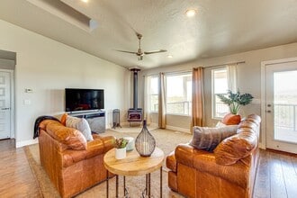 48 S Cimarron Cir
