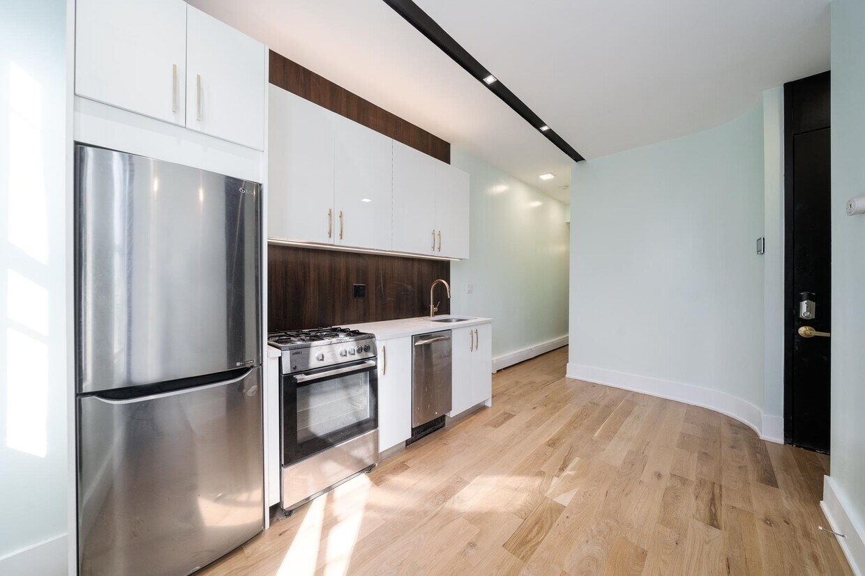 Foto principal - 541 Newark Ave