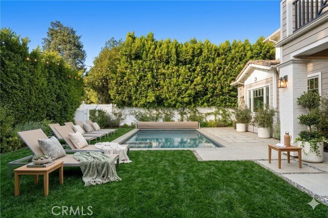 Foto del edificio - 4151 Greenbush Ave