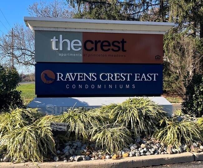 Building Photo - 5007 Ravens Crest Dr