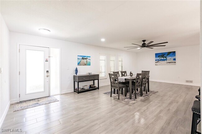 Building Photo - 176 N Waterway Dr NW