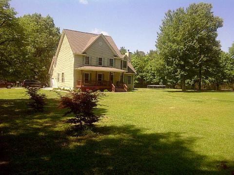 Building Photo - 1577 Catherines Lake Rd