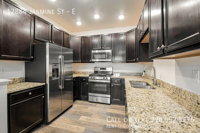 Foto del edificio - 12884 Jasmine St