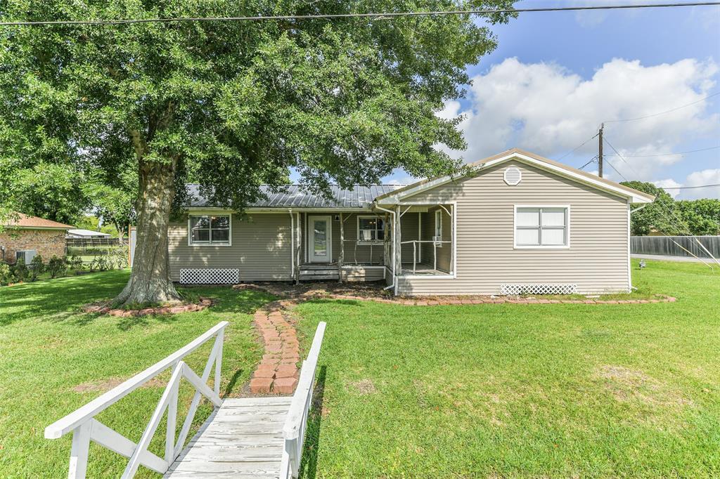 1800 Alvy Dr, La Porte, TX 77571 House Rental in La Porte, TX