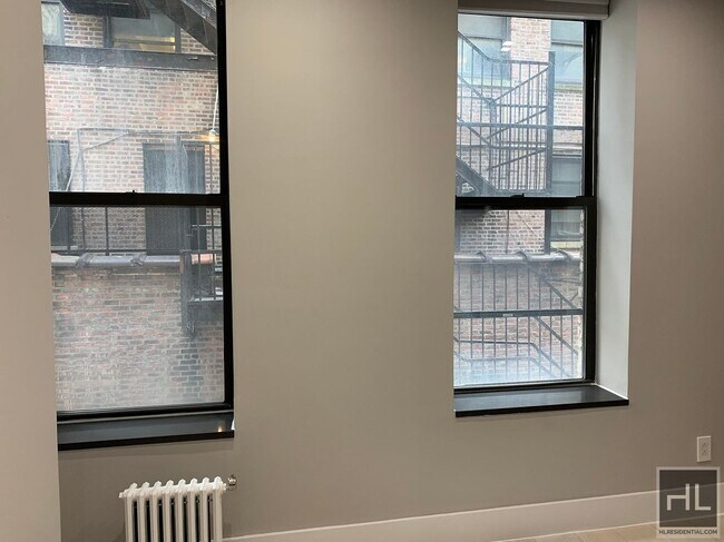 Foto del edificio - East 18th Street