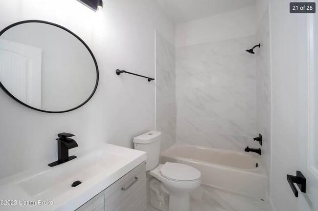 Foto del edificio - 46 Garden Dr