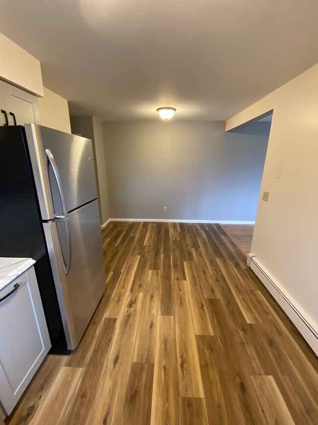 Building Photo - 799 Sergeant Palmateer Way